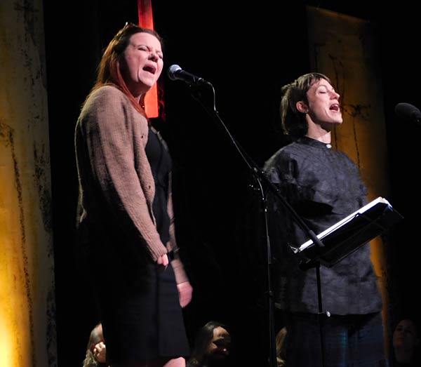 Weihnachtsrevue 'Akte X-Mas' auf dem Welterbe Zollverein in Essen
