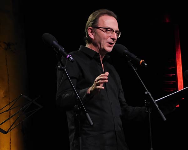 Weihnachtsrevue 'Akte X-Mas' auf dem Welterbe Zollverein in Essen