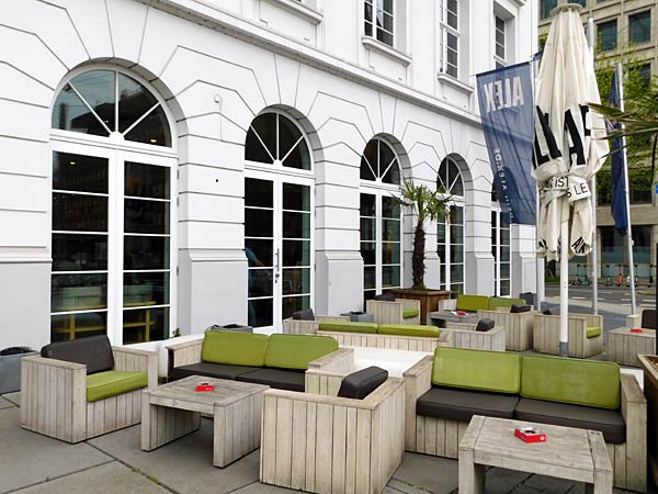 Verkostung der Fr&uuml;hlings-Desserts 2026 im Alex in D&uuml;sseldorf