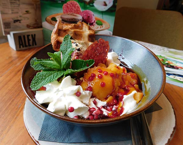 Verkostung der Fr&uuml;hlings-Desserts 2026 im Alex in D&uuml;sseldorf