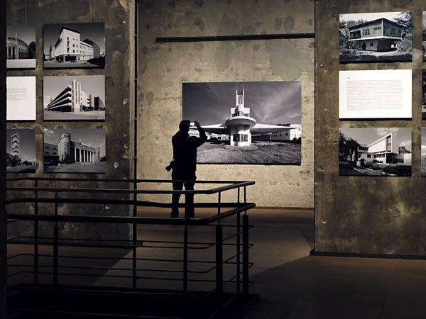 Ausstellung 'bau1haus � die Moderne von Essen bis Asmara! von Jean Molitor auf Zollverein