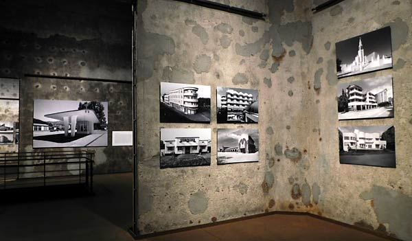 Ausstellung 'bau1haus � die Moderne von Essen bis Asmara! von Jean Molitor auf Zollverein