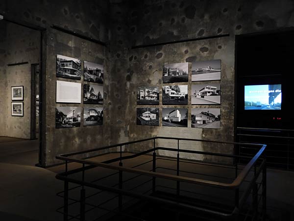 Ausstellung 'bau1haus � die Moderne von Essen bis Asmara! von Jean Molitor auf Zollverein