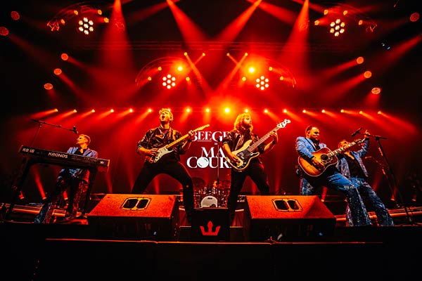 Konzert 'Bee Gees by MainCourse' im Metronom Theater Oberhaausen