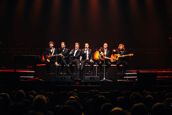 Konzert 'Bee Gees by MainCourse' im Metronom Theater Oberhaausen