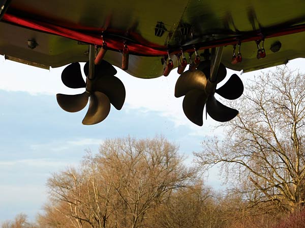 Auskranung der 'boot'-Yachten 2026 durch Big Willi in D&uuml;sseldorf