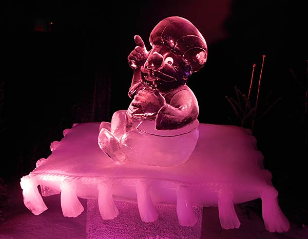 Eisskulpturen-Ausstellung 'Eiswelt' 2025 im Centro Oberhausen