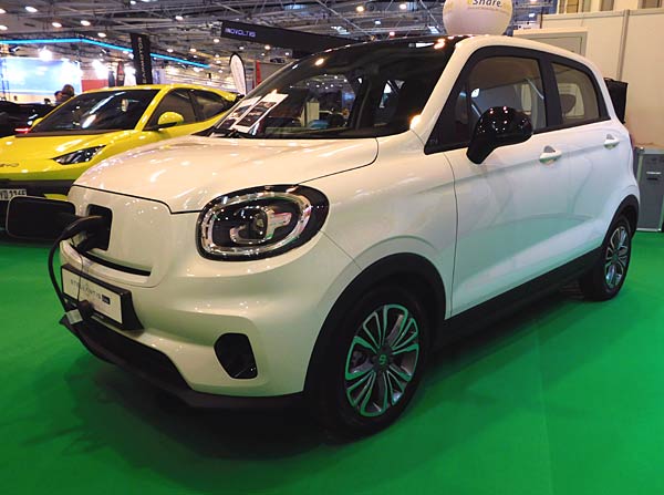 'Essen Motor Show' 2025 in der Messe Essen