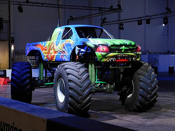 'Essen Motor Show' 2025 in der Messe Essen