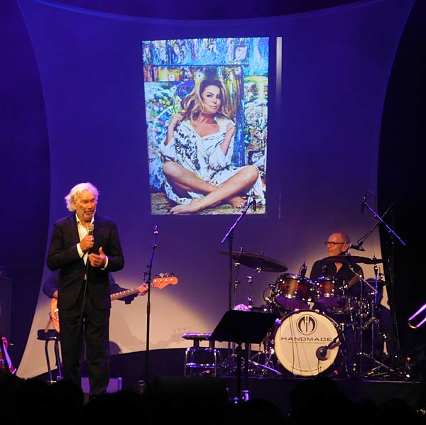 Konzert 'Das war doch grad� erst eben - 50 Jahre auf der B&uuml;hne' von Stefan Gwildis im Ebertbad in Oberhausen