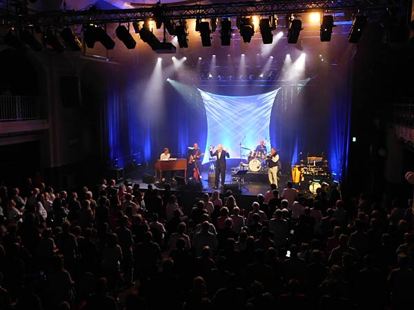 Konzert 'Das war doch grad� erst eben - 50 Jahre auf der B&uuml;hne' von Stefan Gwildis im Ebertbad in Oberhausen