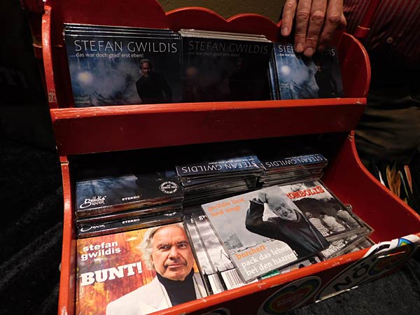Konzert 'Das war doch grad� erst eben - 50 Jahre auf der B&uuml;hne' von Stefan Gwildis im Ebertbad in Oberhausen