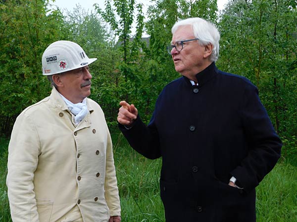Einweihnung der Skulptur �Was bleibt? � What remains?� durch die Brost-Stiftung auf dem Gel&auml;nde der Zeche Hugo in Gelsenkirchen