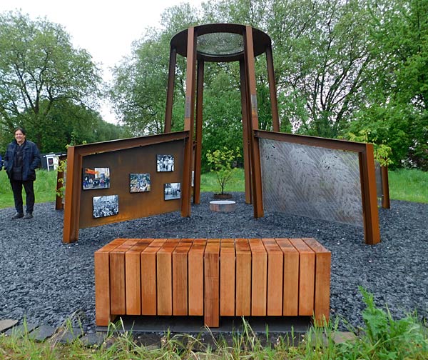 Einweihnung der Skulptur �Was bleibt? � What remains?� durch die Brost-Stiftung auf dem Gel&auml;nde der Zeche Hugo in Gelsenkirchen