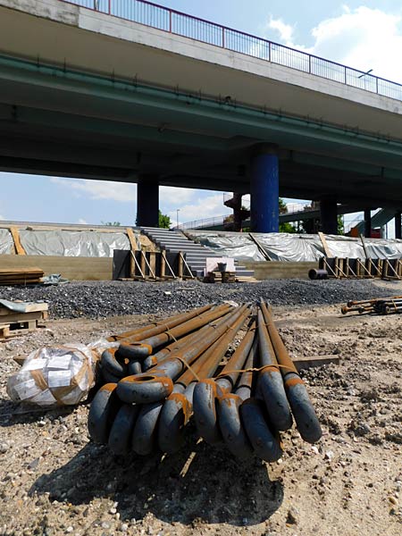 F&uuml;hrung durch die Baustelle des Kultushafen im Rheinpark in Duisburg mit der IGA 2027