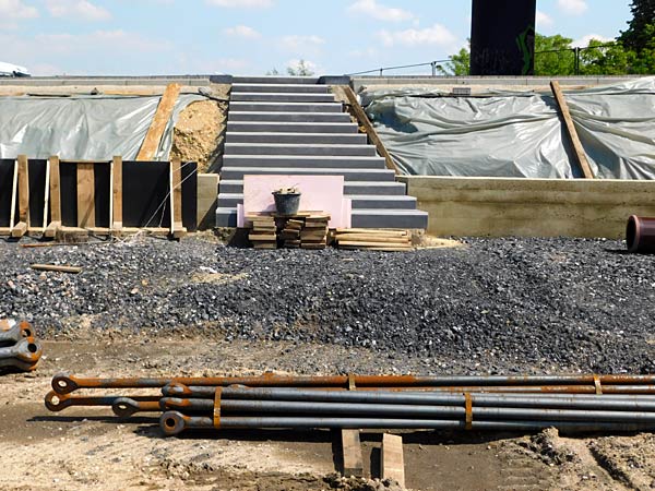 F&uuml;hrung durch die Baustelle des Kultushafen im Rheinpark in Duisburg mit der IGA 2027