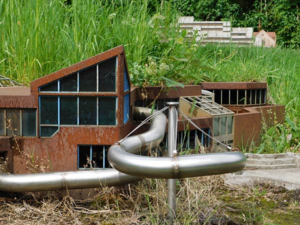 Rundgang durch den Landschaftspark Duisburg-Nord mit anderem Blick auf wenig ausgetretenen Wegen