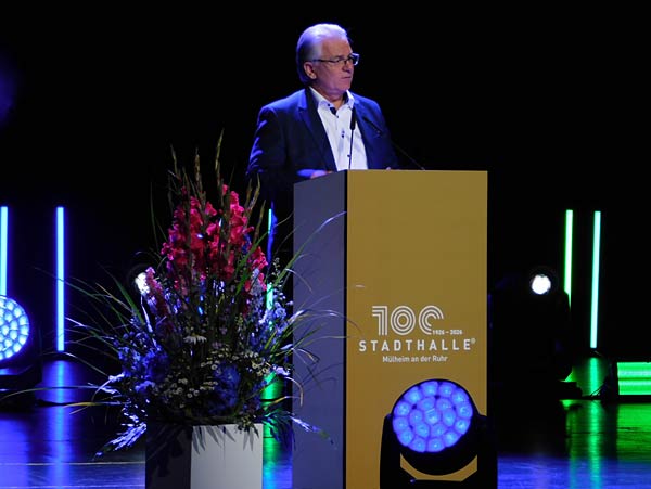 Festakt und B&uuml;rgerfest zu '100 Jahre Stadthalle M&uuml;lheim'