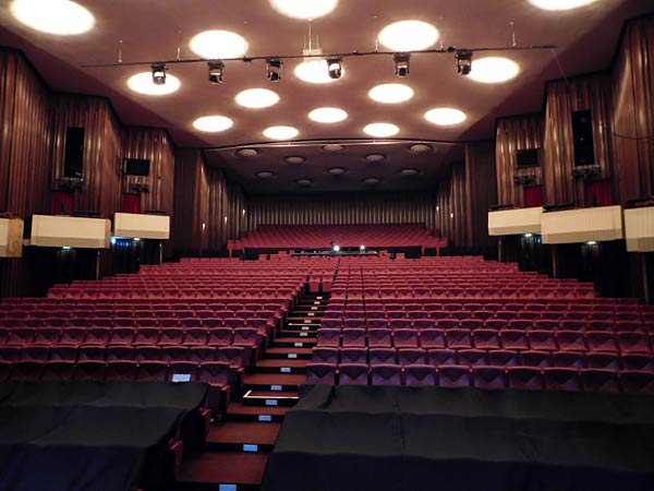 Festakt und B&uuml;rgerfest zu '100 Jahre Stadthalle M&uuml;lheim'