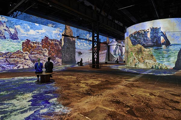 Immersive Schau 'Monet � Meister des Impressionismus' bei Phoenix des Lumi&egrave;res in Dortmund
