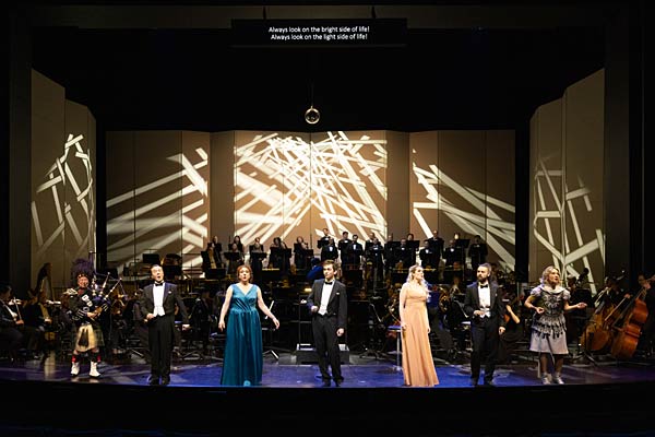 Komisches Oratorium 'Monty Python�s Not the Messiah' im Musiktheater im Revier in Gelsenkirchen