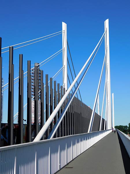 Neubau der A40-Br&uuml;cke in Duisburg-Neuenkamp
