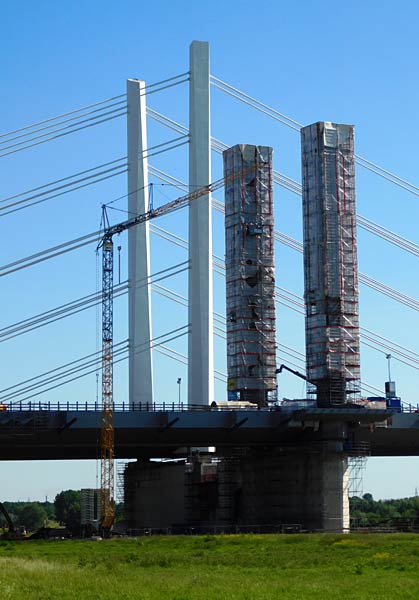 Neubau der A40-Br&uuml;cke in Duisburg-Neuenkamp