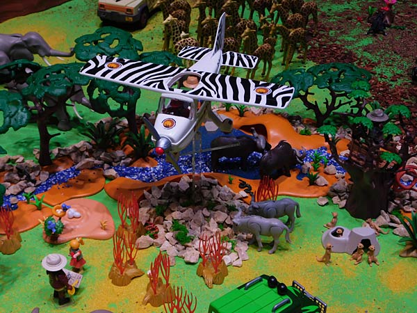 Playmobil-Weltrekord beim 'Lichtermarkt' 2025 im Landschaftspark Duisburg-Nord