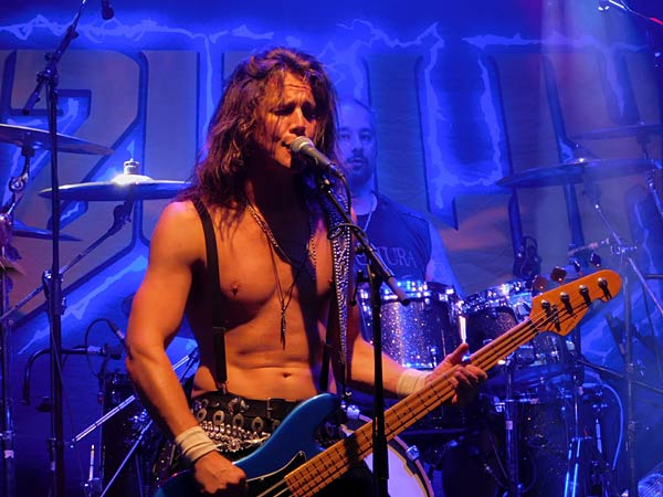 Rock-und Metal-Festival 'Rage against Racism' in Duisburg-Rheinhausen - Tag 1