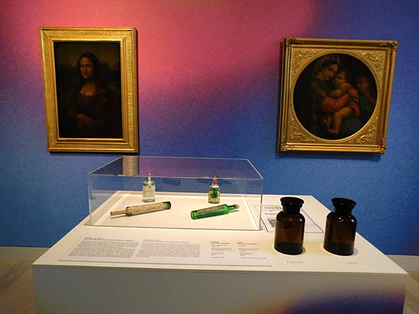 Ausstellung 'Die geheime Macht der D&uuml;fte' im Museum Kunstpalast in D&uuml;sseldorf