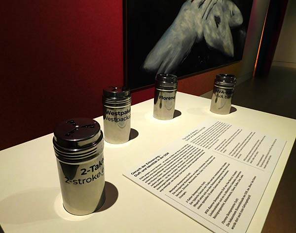 Ausstellung 'Die geheime Macht der D&uuml;fte' im Museum Kunstpalast in D&uuml;sseldorf