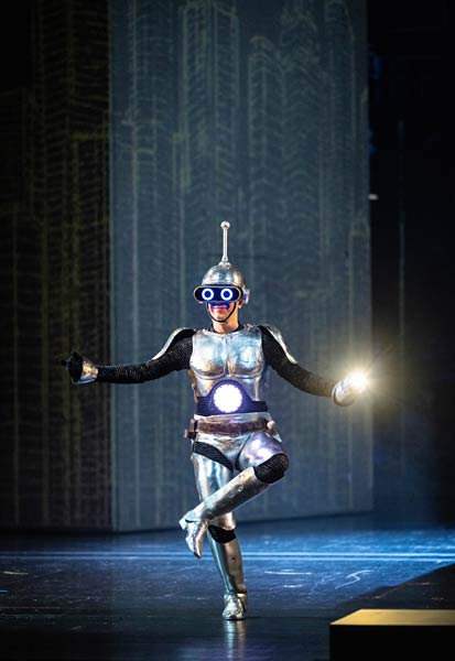 Oper 'Die verzauberte Stadt' im Aalto Theater in Essen