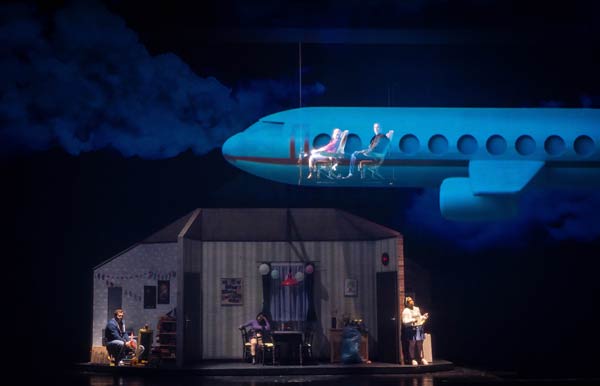 Oper 'Die verzauberte Stadt' im Aalto Theater in Essen