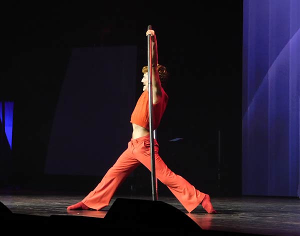 Show 'urbanatix: outa space' 2025 im RuhrCongress Bochum