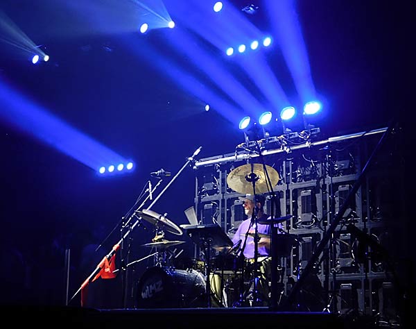 Show 'urbanatix: outa space' 2025 im RuhrCongress Bochum