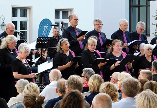 Kulturfestival 'Ruhrorter Campusabende' open air bei Haniel in Duisburg-Ruhrort - Belcanto