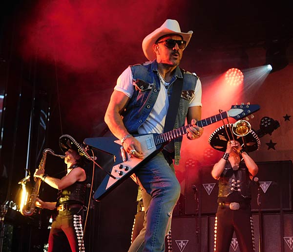 Konzert von 'The BossHoss' beim M&uuml;lheim Summer open air 2026