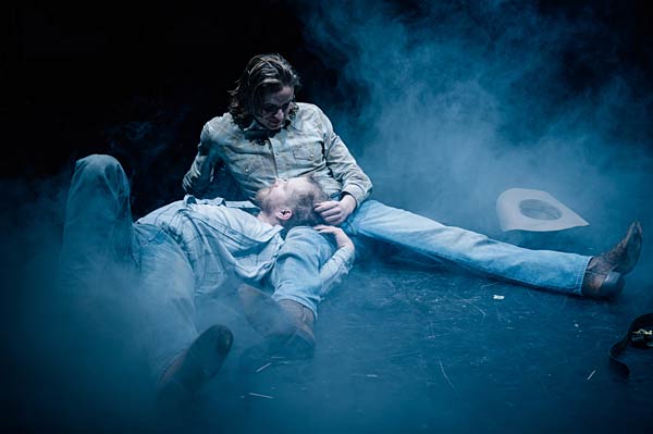 Schauspiel 'Brokeback Mountain' im Theater Oberhausen