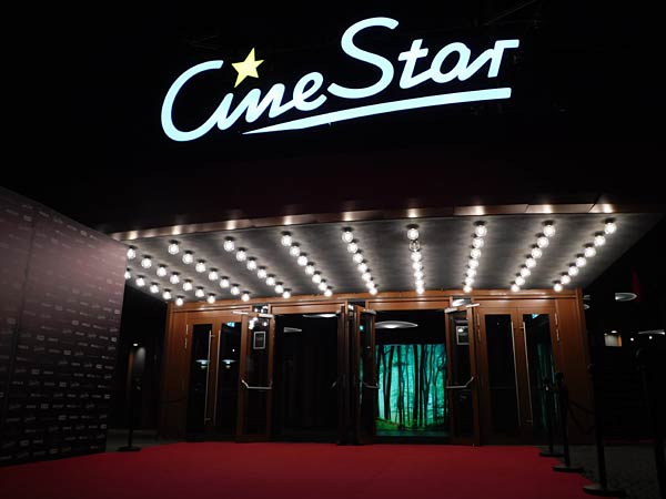 Wiederer&ouml;ffnung des Cinestar Oberhausen im Centro mit Heino Ferch und Helge Schneider