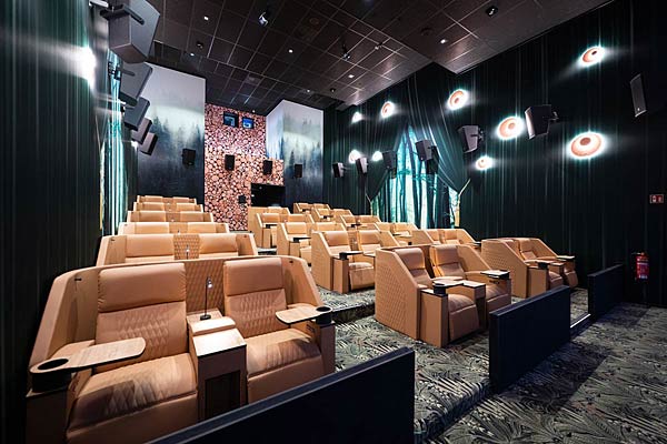 Wiederer&ouml;ffnung des Cinestar Oberhausen im Centro mit Heino Ferch und Helge Schneider
