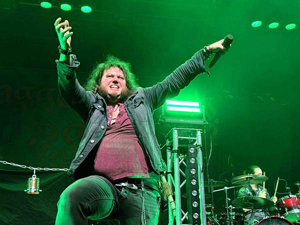 Konzert 'Eisheilige Nacht' 2025 in der Turbinenhalle in Oberhausen