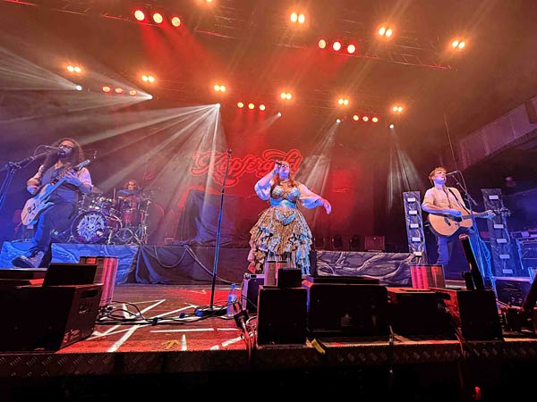 Konzert 'Eisheilige Nacht' 2025 in der Turbinenhalle in Oberhausen