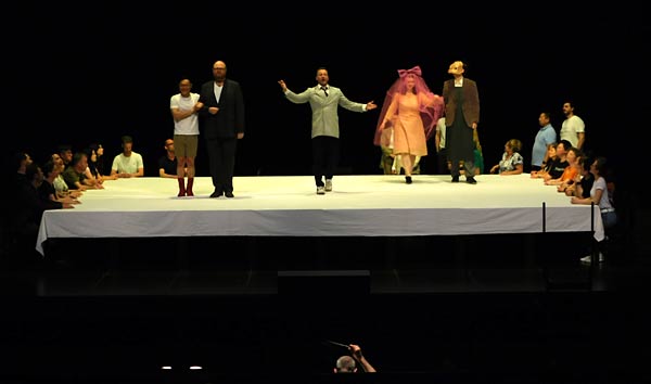 Probenbesuch bei 'Falstaff' im Musiktheater im Revier