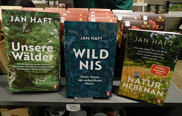 Vortrag zu 'Der Wald, das Klima und die Biodiversit&auml;t' von Jan Haft im Gasometer Oberhausen