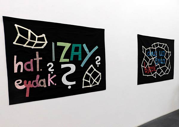 Ausstellung 'passage' von Susan Hefuna im Museum Küppersmühle in Duisburg