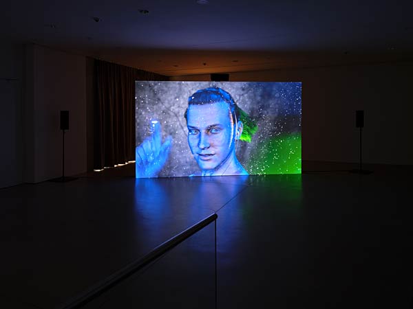 Ausstellung 'incarnate' in der Langen Foundation in Neuss