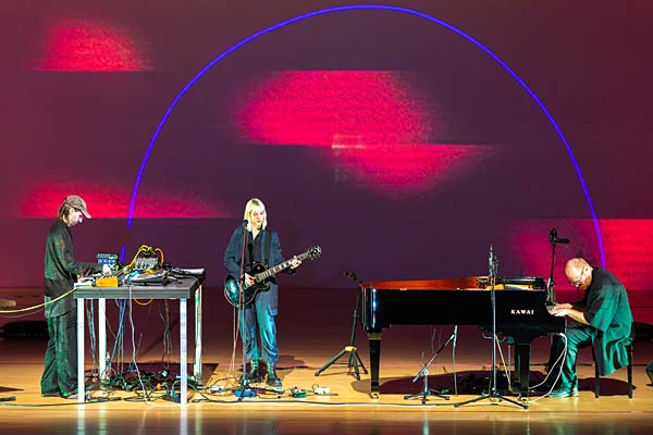 Konzertabend 'Kai Schumacher & Friends Vol. 9' in der Mercatorhalle Duisburg