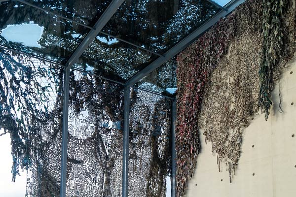 Austellung 'Der Weg des gr&ouml;&szlig;ten Widerstandes - Fabian Knecht mit Ihor Okuniev in der Langen Foundation