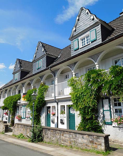 Spaziergang durch die Siedlung Margarethenh&ouml;he in Essen