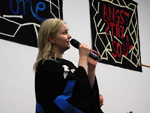 Konzert 'Klang und Performance im Dialog mit Bild und Raum' mit den Duisburger Philharmonikern im Museum Küppersmühle